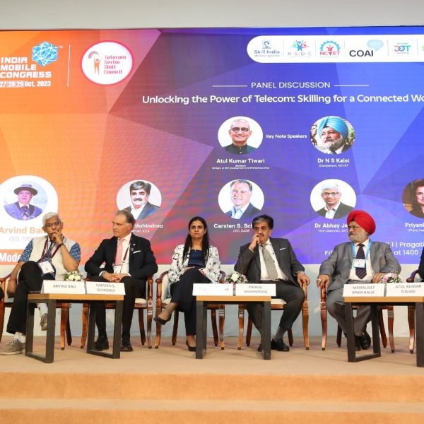 PM Modi awards 100 '5G Use Case Labs' to educational institutions at the 7th Edition of the India Mobile Congress (IMC) 2023