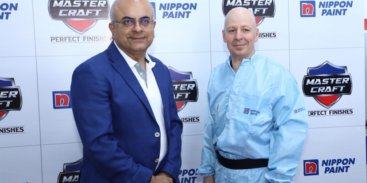 From left to right: Sharad Malhotra Director and President (Automotive Refinishes), Nippon Paint India and Lewis Taylor, Technical Consultant, Auto Refinishes Nippon Paint Group at the launch of Nippon Paint India's first automotive body and paint repair service brand, Mastercraft in Gurugram.