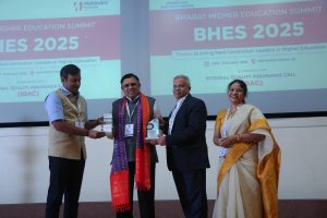 Prof. (Dr.) T. G. Sitharam, Chairman of All India Council for Technical Education (AICTE) being provided a memento by Prof. (Dr.) Yajulu Medury, Chairperson, Southern India Regional Council, CIPU and Vice Chancellor of Mahindra University during Bharat Higher Education Summit (BHES) 2025