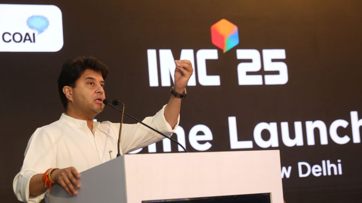 Union Minister Jyotiraditya Scindia Unveils ‘Innovate to Transform’ as Theme for 9th Edition of India Mobile Congress