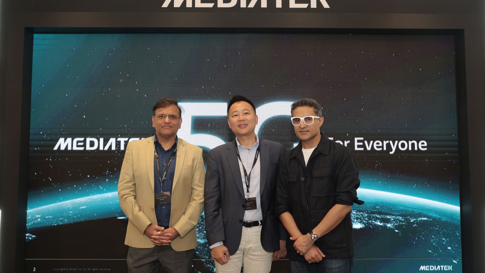MediaTek Unveils Dimensity 8450 Mobile Platform Redefining Premium Experience in 5G Smartphones