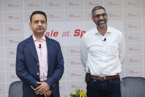 Left to right: Mohit Joshi, CEO & MD , Tech Mahindra and Rohit Anand, Chief Financial Officer, Tech Mahindra