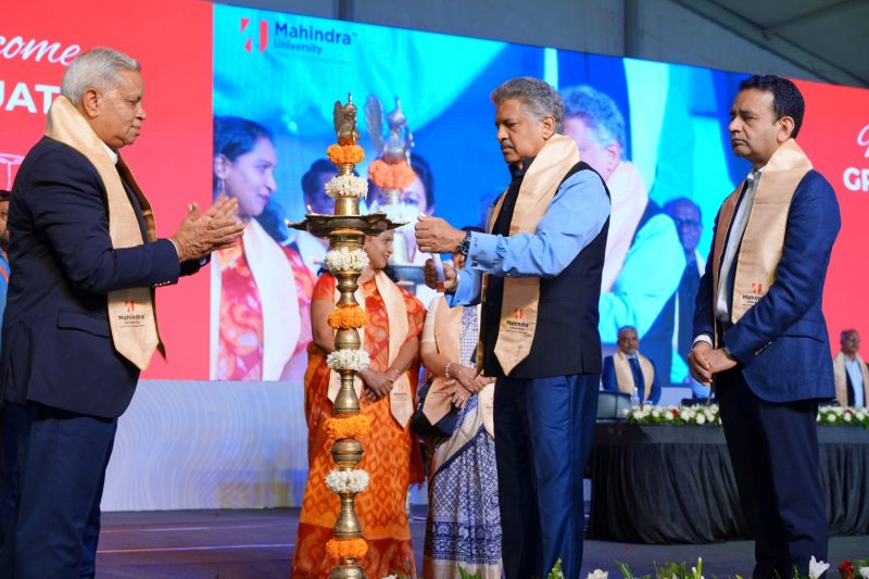 (L to R): Dr Yajulu Medury, Vice Chancellor, Mahindra University, Mr Anand Mahindra, Chancellor, Mahindra University, and Mr Mohit Joshi, Member, Board of Management, Mahindra University, and CEO & MD, Tech Mahindra lighting the lamp at the convocation ceremony at Mahindra University