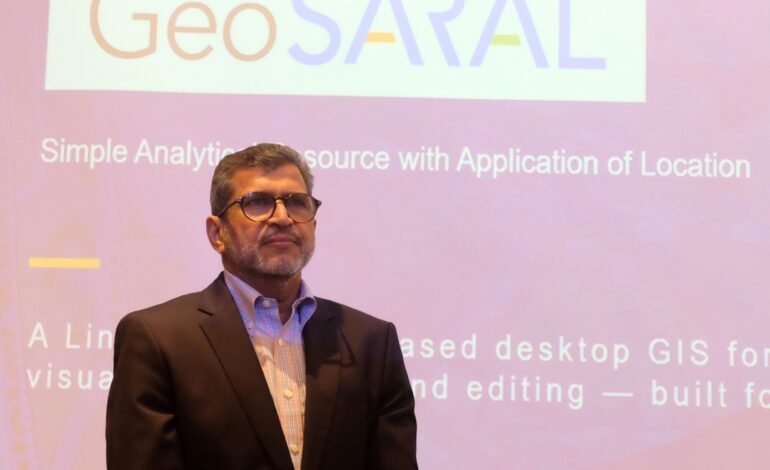 Esri India Launches GeoSARAL, an Indigenous GIS Software